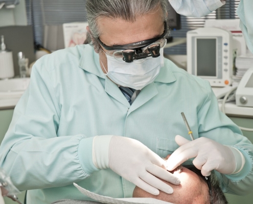 How to recognize symptoms of overfeeding in a child